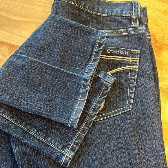 Calvin Klein skinny jeans dark wash like new - Picture 9 of 9